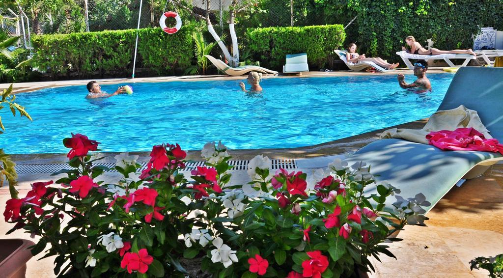 Tuncer Garden Hotel Kemer Exteriér fotografie