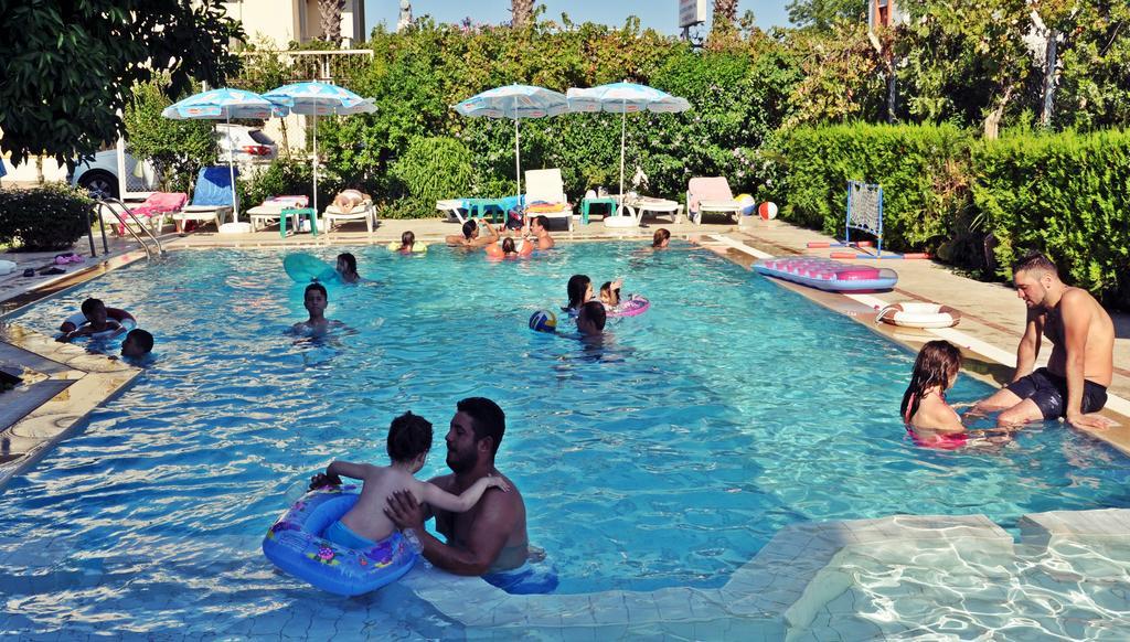 Tuncer Garden Hotel Kemer Exteriér fotografie